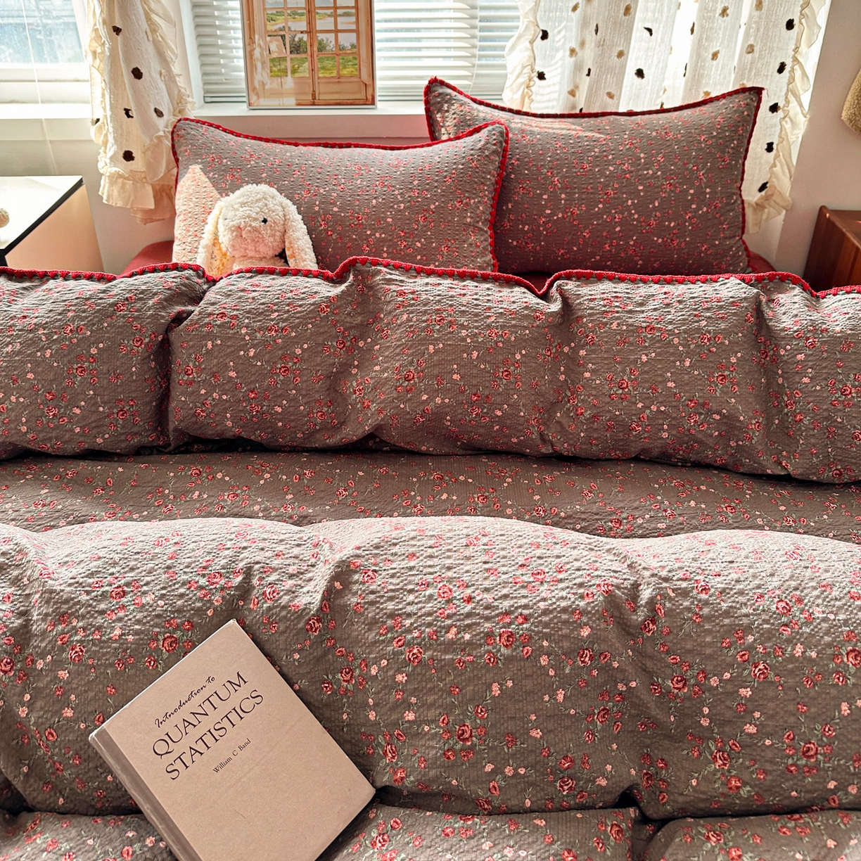 91家纺网 家纺一手货源 找家纺 南北家居 2026新款泡芙被壳针四件套 胭脂