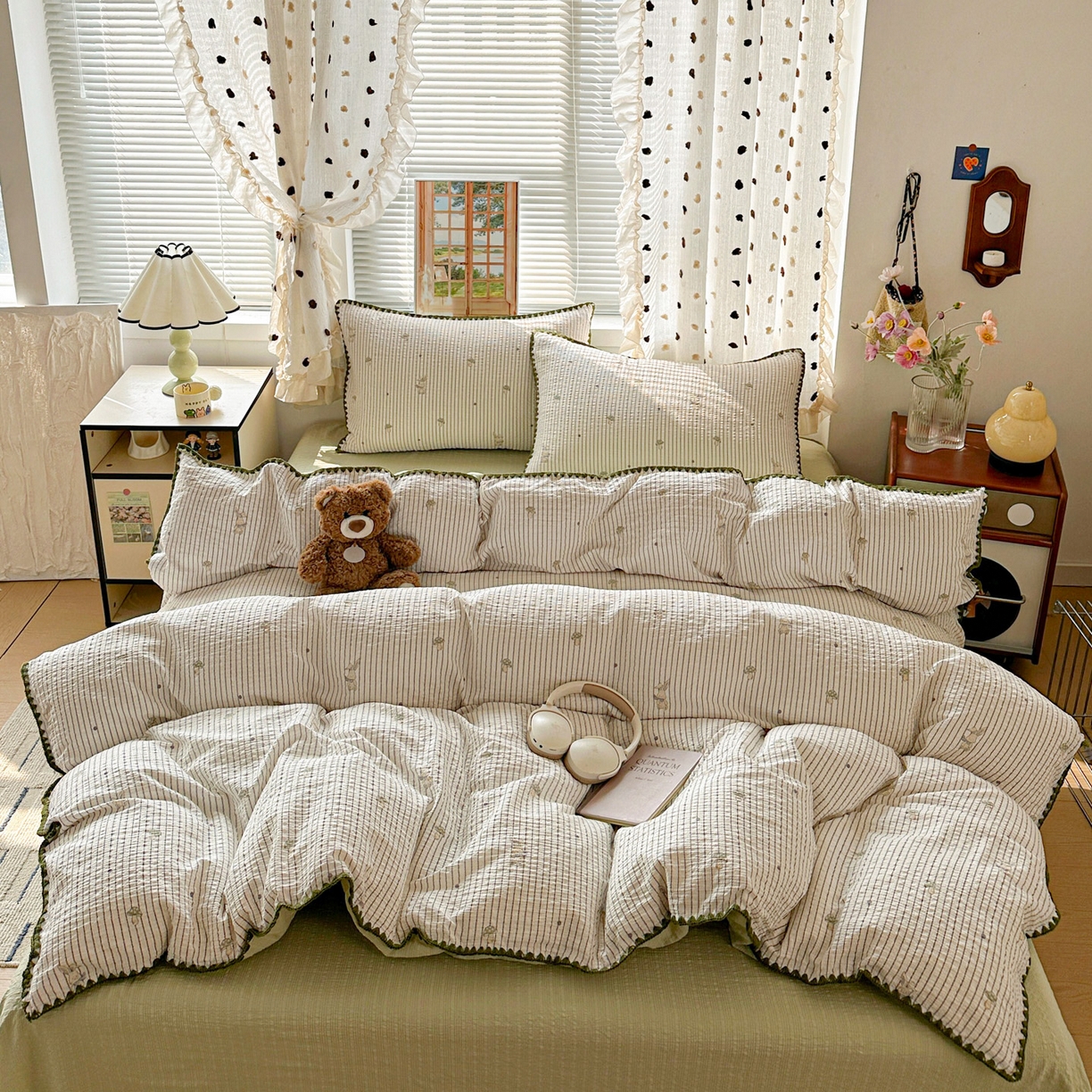 91家纺网 家纺一手货源 找家纺 南北家居 2026新款泡芙被壳针四件套 蘑菇兔