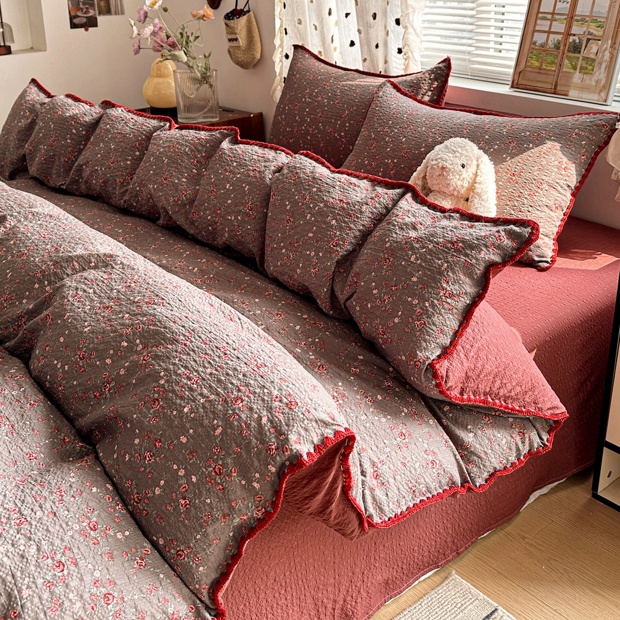 91家纺网 家纺一手货源 找家纺 南北家居 2026新款泡芙被壳针四件套 胭脂