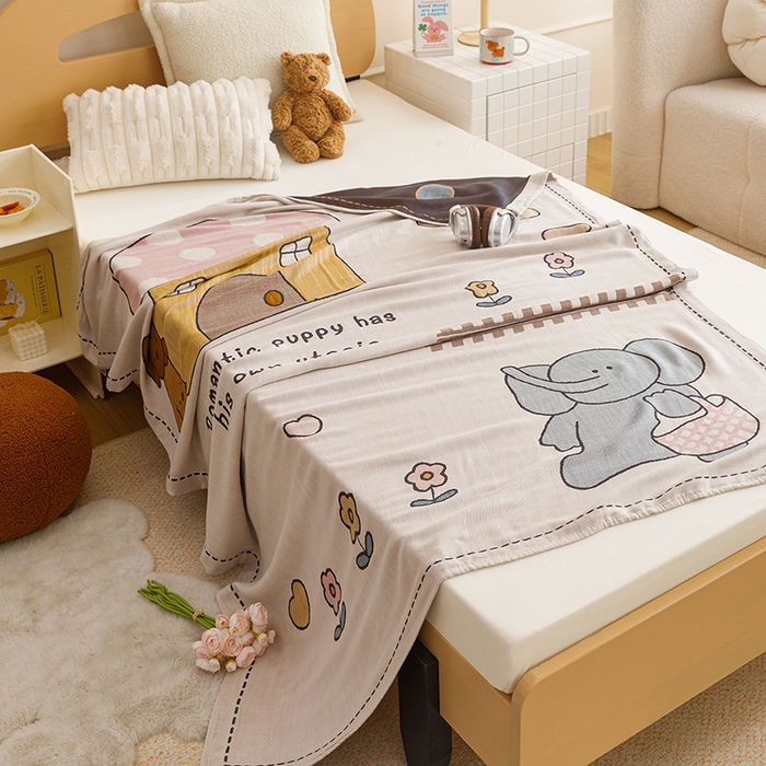 91家纺网 家纺一手货源 找家纺 悦然毛巾被 2026春夏新款三层竹纤维冷感毯休闲儿童毯成人毛巾被 小象日记