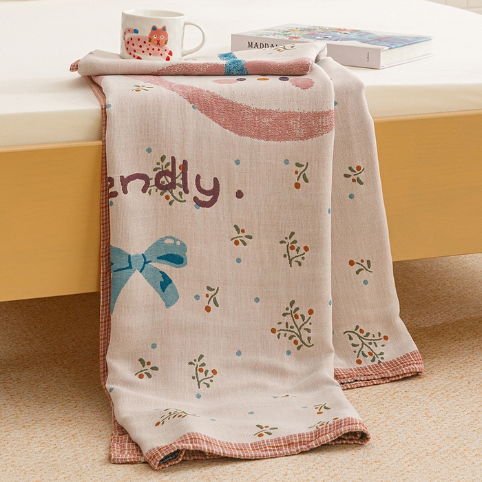 91家纺网 家纺一手货源 找家纺 悦然毛巾被 2026春夏新款三层竹纤维冷感毯休闲儿童毯成人毛巾被 花下萌猫