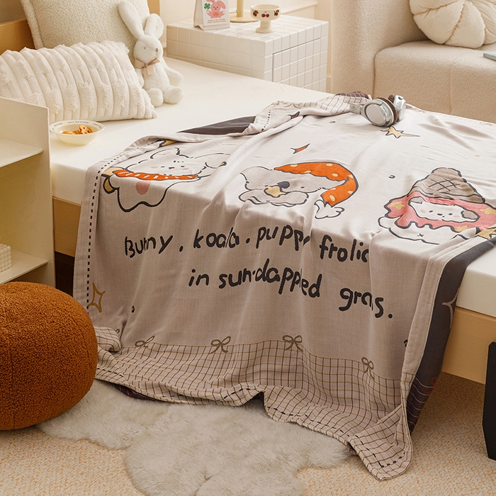 91家纺网 家纺一手货源 找家纺 悦然毛巾被 2026春夏新款三层竹纤维冷感毯休闲儿童毯成人毛巾被 小时光