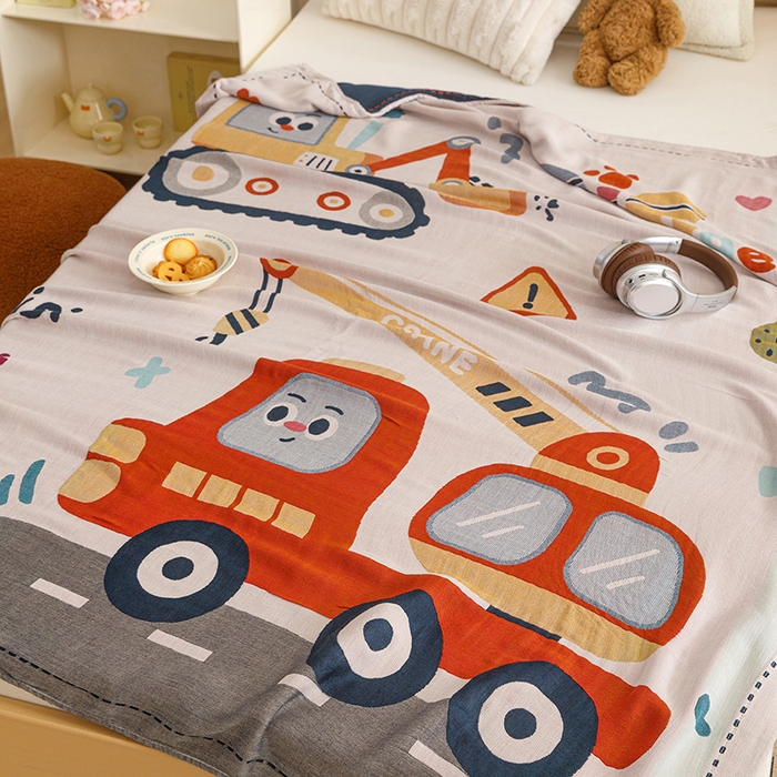 91家纺网 家纺一手货源 找家纺 悦然毛巾被 2026春夏新款三层竹纤维冷感毯休闲儿童毯成人毛巾被 阳光车长