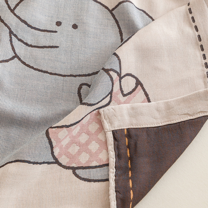 91家纺网 家纺一手货源 找家纺 悦然毛巾被 2026春夏新款三层竹纤维冷感毯休闲儿童毯成人毛巾被 小象日记