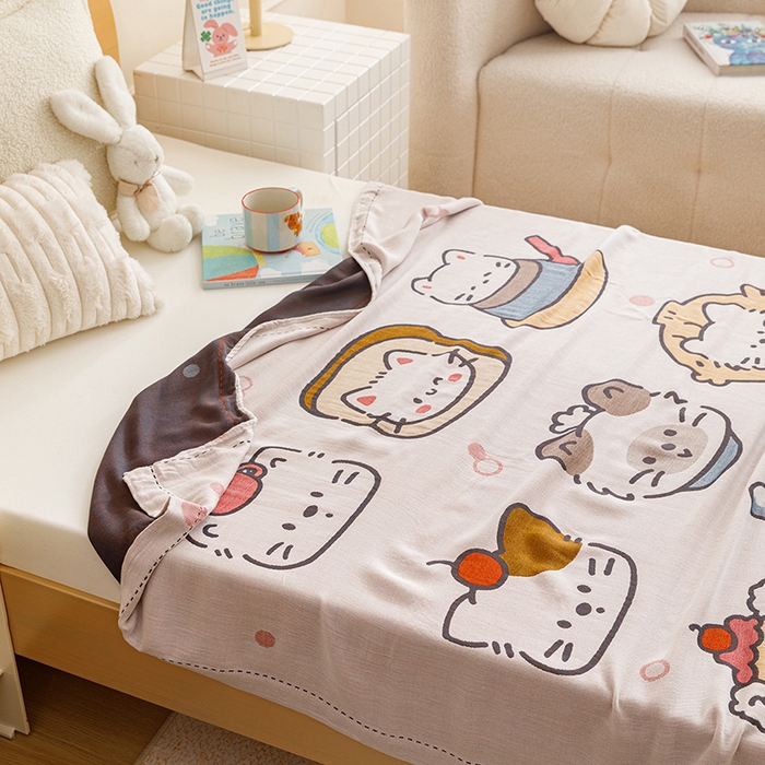 91家纺网 家纺一手货源 找家纺 悦然毛巾被 2026春夏新款三层竹纤维冷感毯休闲儿童毯成人毛巾被 甜心猫团