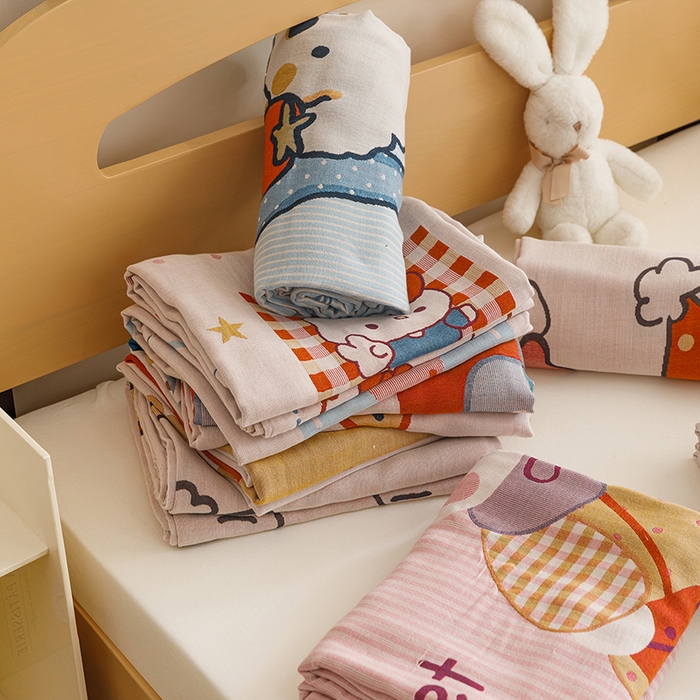 91家纺网 家纺一手货源 找家纺 悦然毛巾被 2026春夏新款三层竹纤维冷感毯休闲儿童毯成人毛巾被 组合图仅供展示不可下单