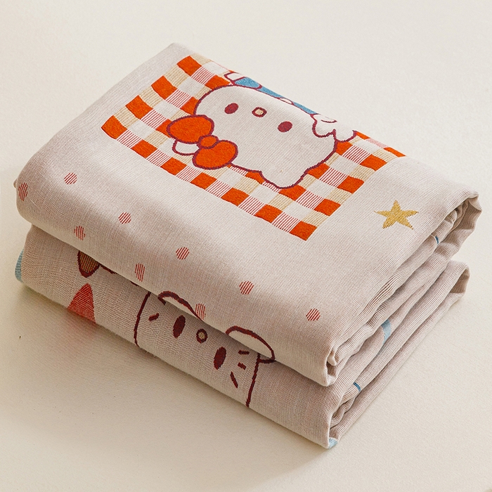 91家纺网 家纺一手货源 找家纺 悦然毛巾被 2026春夏新款三层竹纤维冷感毯休闲儿童毯成人毛巾被 森林小伙伴