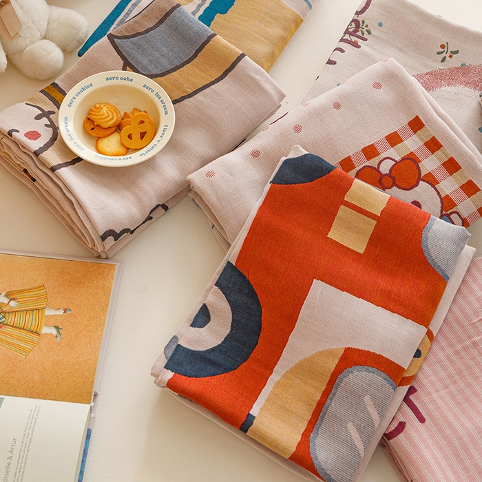 91家纺网 家纺一手货源 找家纺 悦然毛巾被 2026春夏新款三层竹纤维冷感毯休闲儿童毯成人毛巾被 组合图仅供展示不可下单