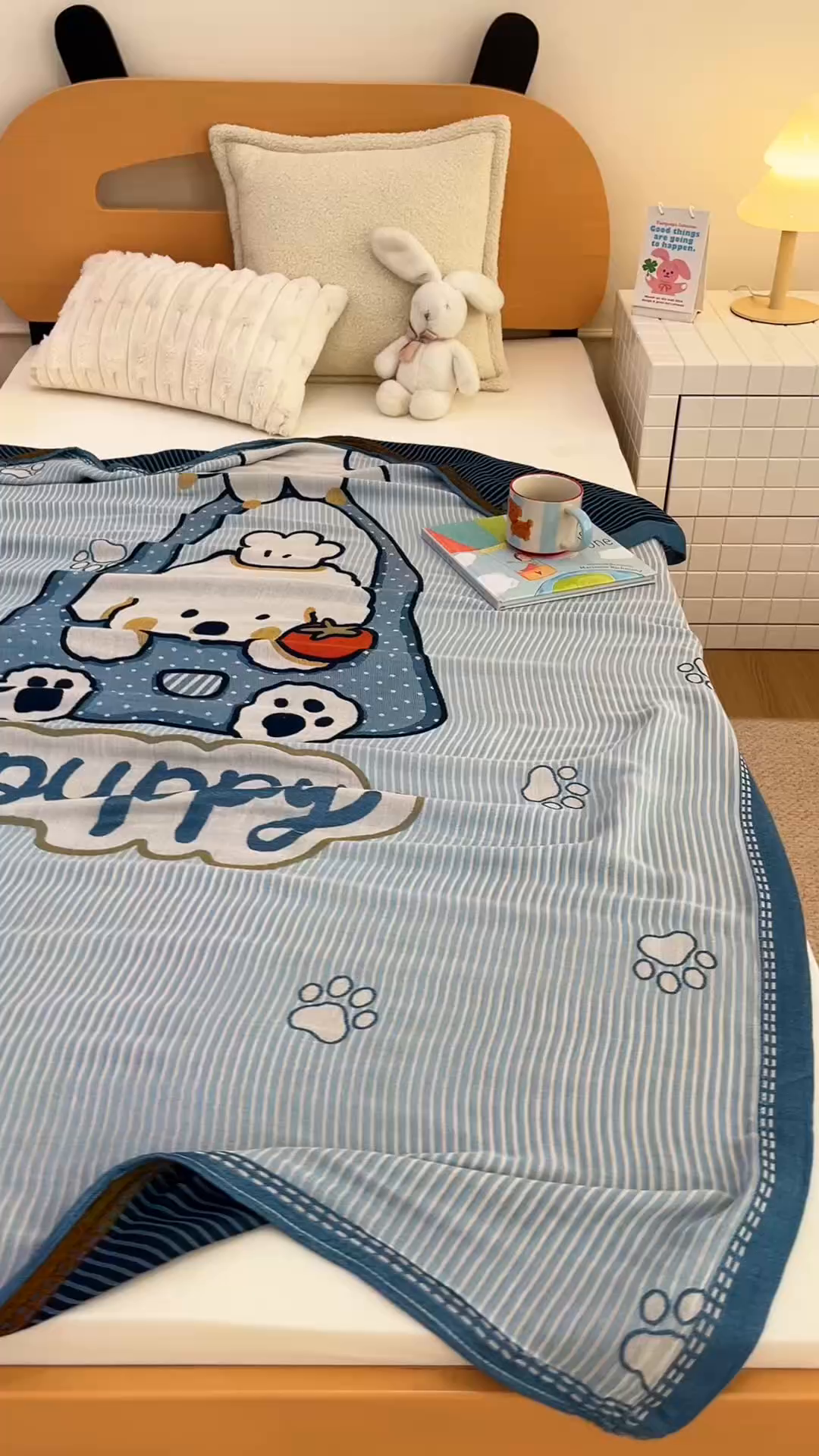 91家纺网 家纺一手货源 找家纺 悦然毛巾被 2026春夏新款三层竹纤维冷感毯休闲儿童毯成人毛巾被 汪汪小星