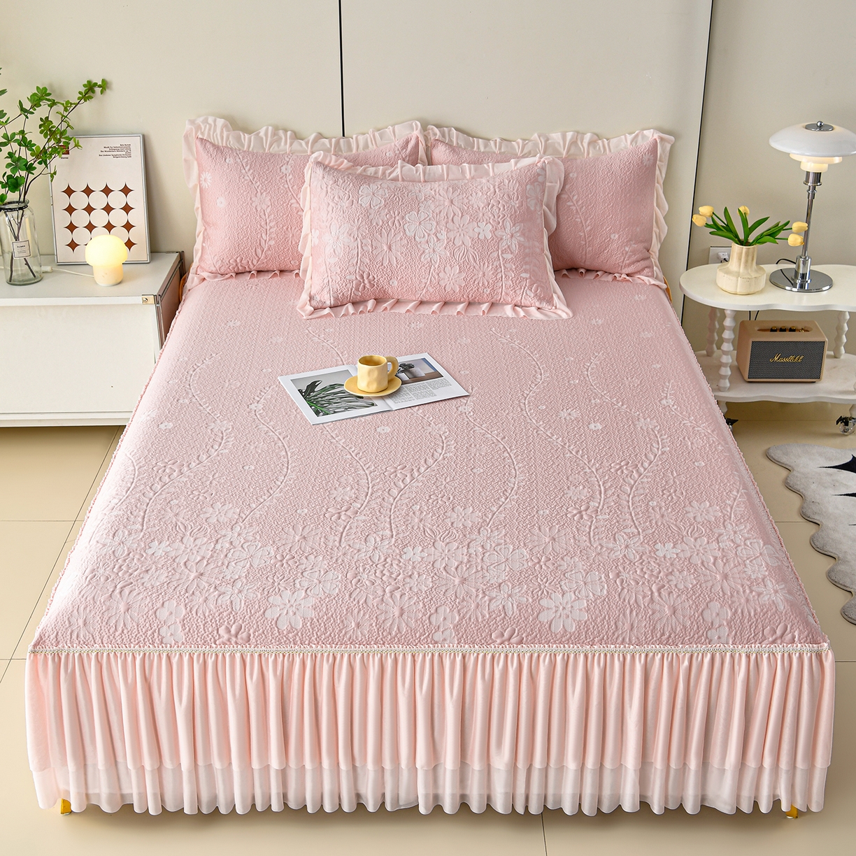 91家纺网 家纺一手货源 找家纺 畅畅家纺 2026新款聚乙烯中分子凉感冰感凉豆豆凉席席子床裙三件套-欧式伴夏 幸运草-灰