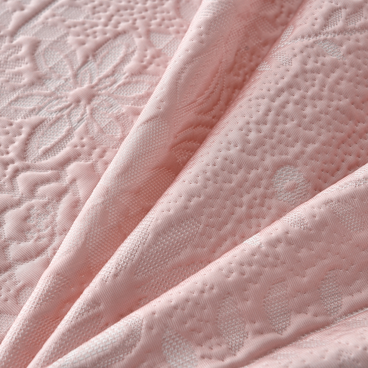 91家纺网 家纺一手货源 找家纺 （总）畅畅家纺 2026春夏新款夏季3D立体冰豆豆凉席席子床裙三件套