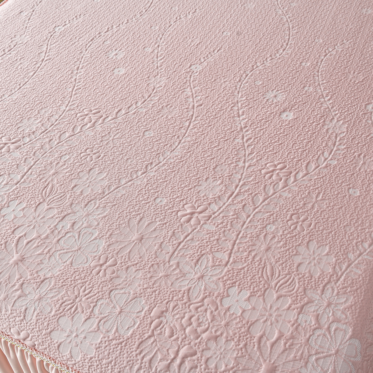 91家纺网 家纺一手货源 找家纺 （总）畅畅家纺 2026春夏新款夏季3D立体冰豆豆凉席席子床裙三件套