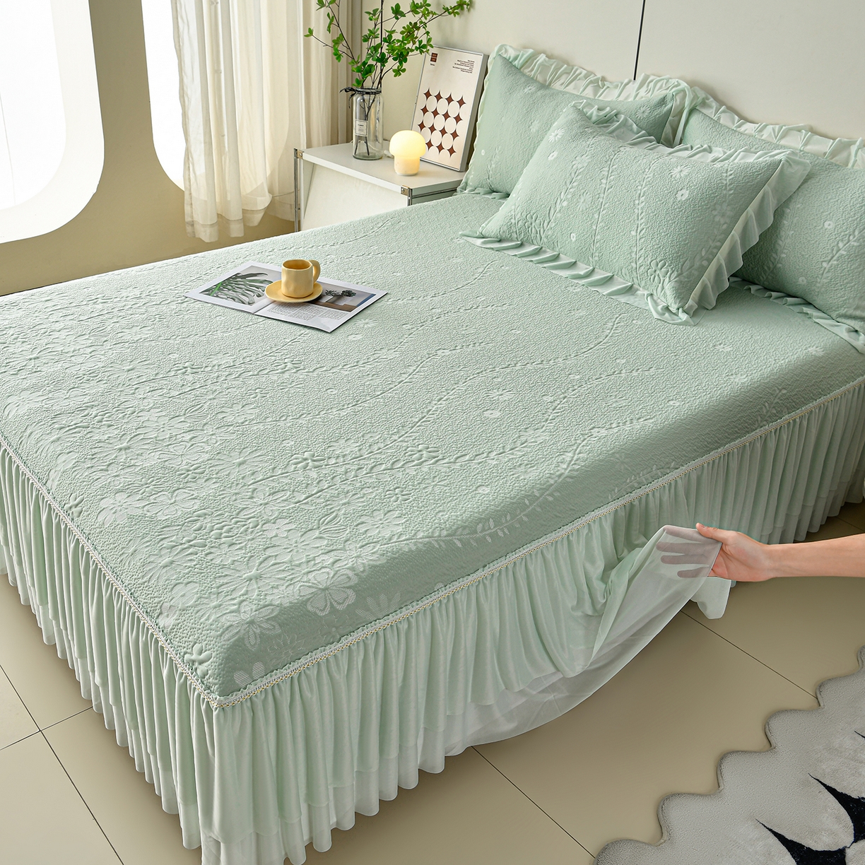 91家纺网 家纺一手货源 找家纺 畅畅家纺 2026春夏新款夏季3D立体冰豆豆凉席席子床裙三件套 花香怡人-绿