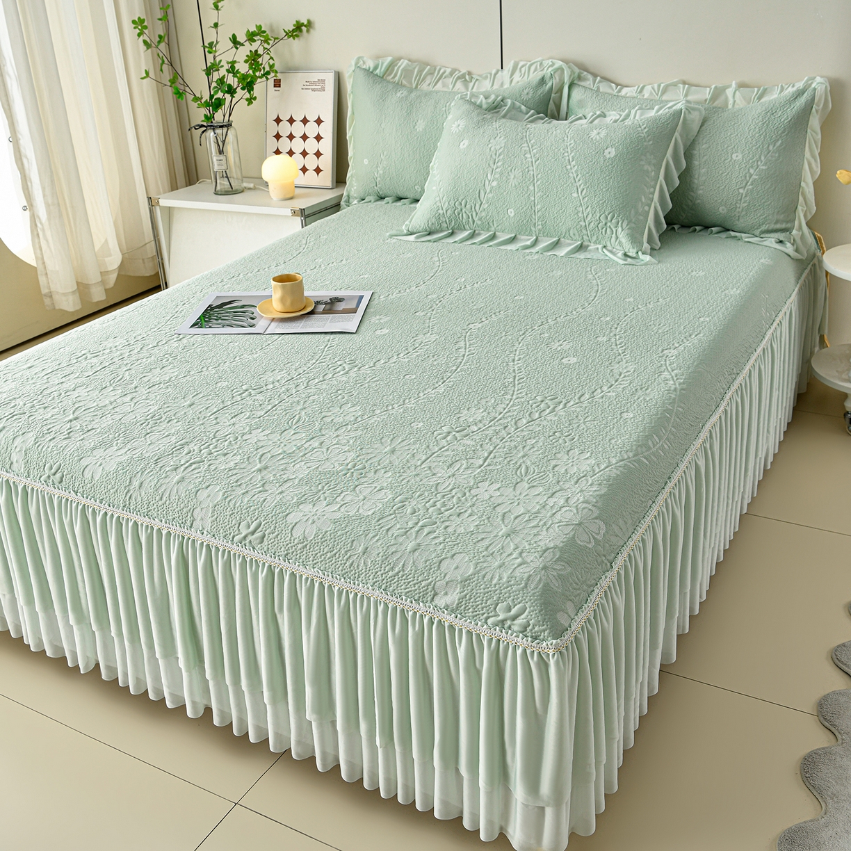 91家纺网 家纺一手货源 找家纺 畅畅家纺 2026春夏新款夏季3D立体冰豆豆凉席席子床裙三件套 花香怡人-绿