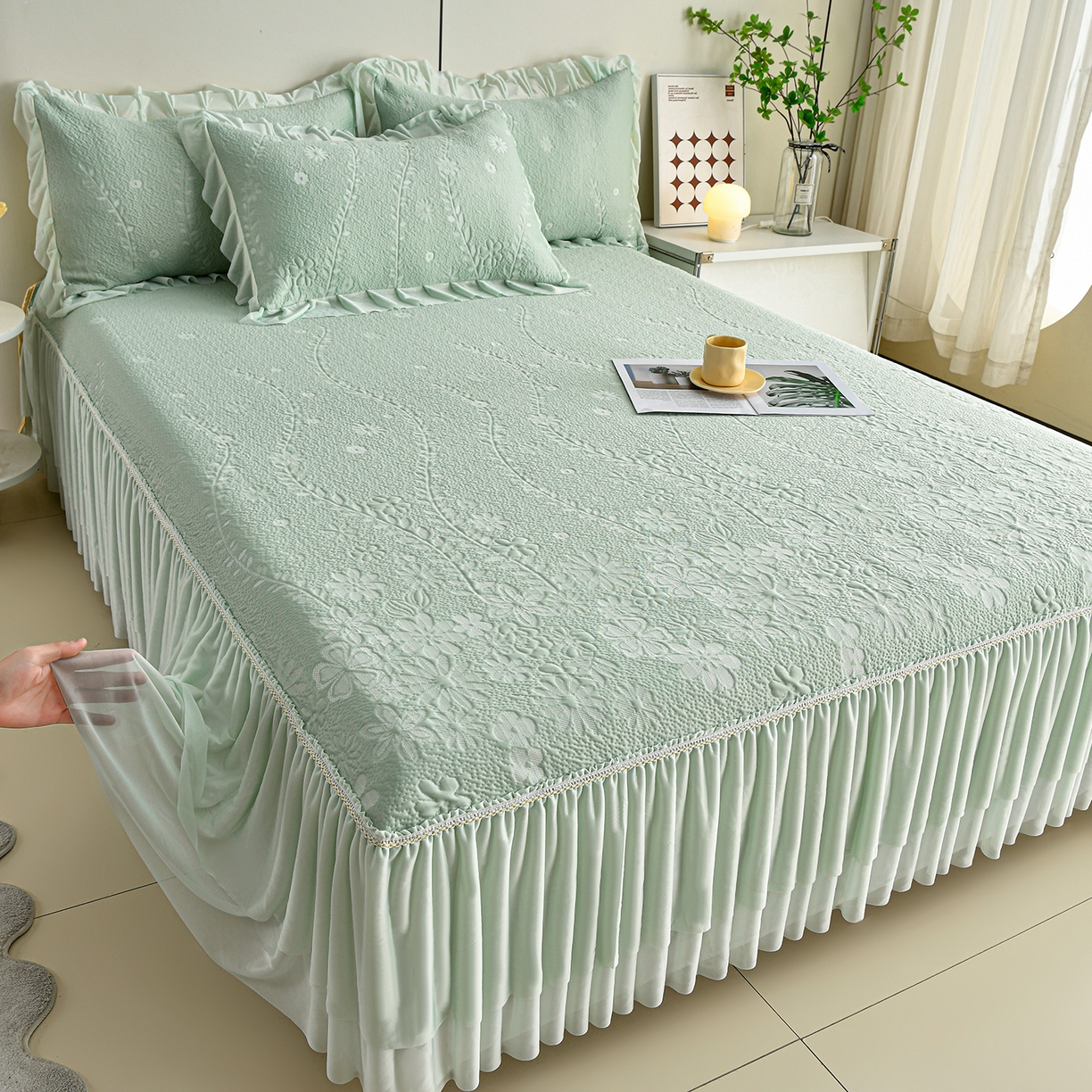 91家纺网 家纺一手货源 找家纺 畅畅家纺 2026春夏新款夏季3D立体冰豆豆凉席席子床裙三件套 花香怡人-绿