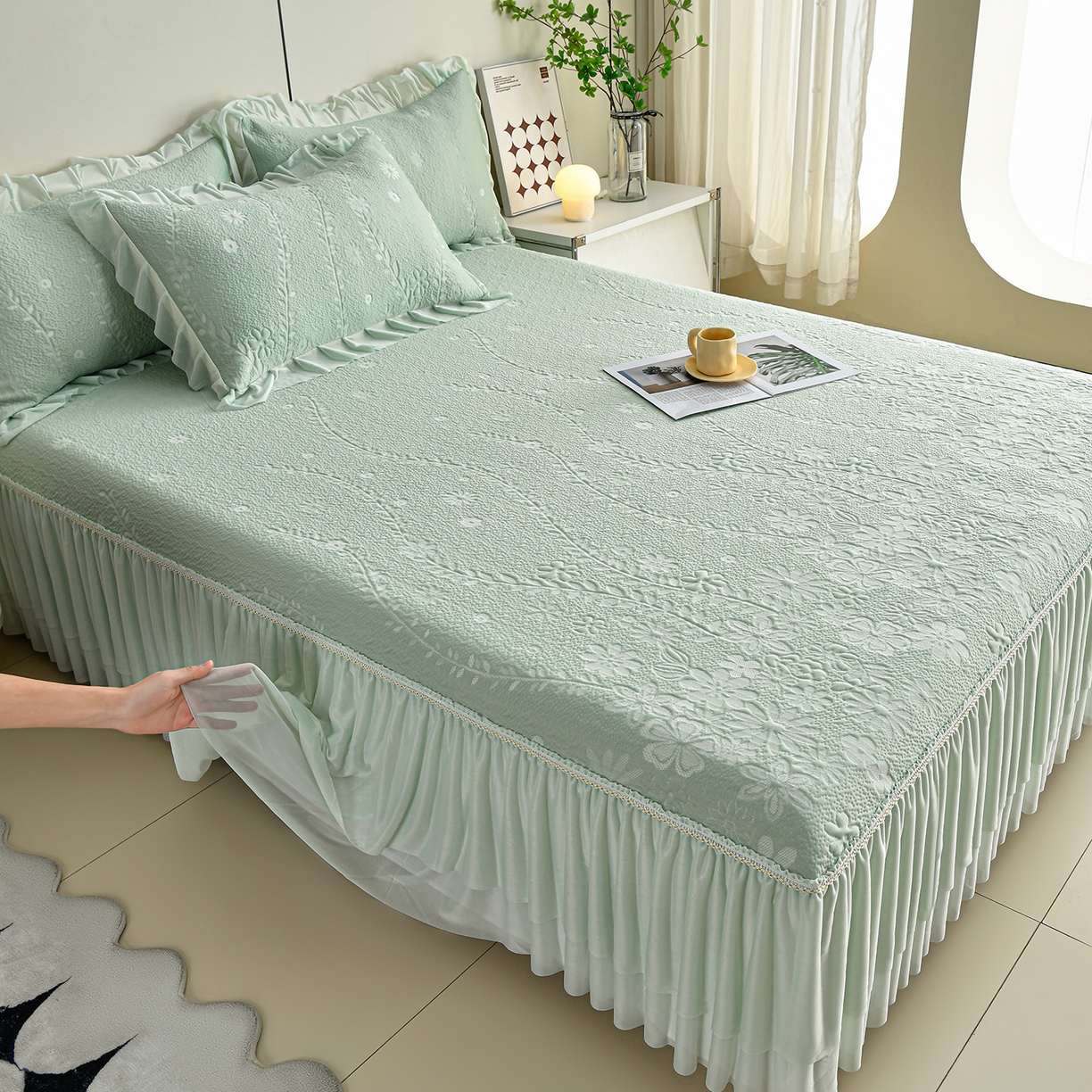 91家纺网 家纺一手货源 找家纺 畅畅家纺 2026春夏新款夏季3D立体冰豆豆凉席席子床裙三件套 花香怡人-绿