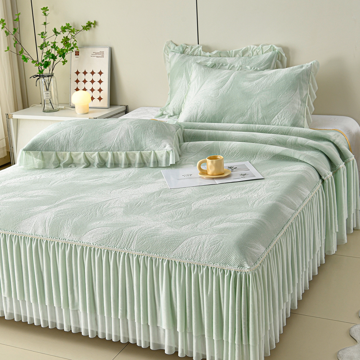 91家纺网 家纺一手货源 找家纺 畅畅家纺 2026春夏新款夏季3D立体冰豆豆凉席席子床裙三件套 微风轻羽-绿