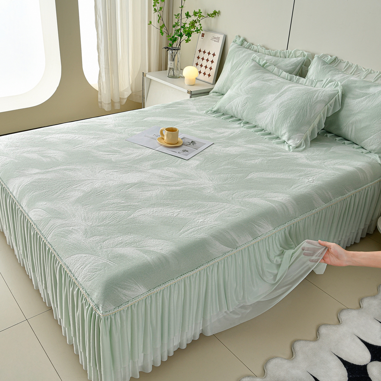 91家纺网 家纺一手货源 找家纺 畅畅家纺 2026春夏新款夏季3D立体冰豆豆凉席席子床裙三件套 微风轻羽-绿