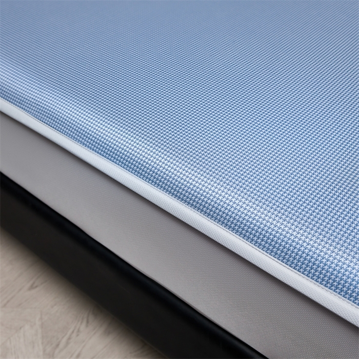 91家纺网 家纺一手货源 找家纺 （总）女子家纺 2026新款碳光冰丝床笠款加厚三明治凉感凉席保护套夏季床罩席子凉席