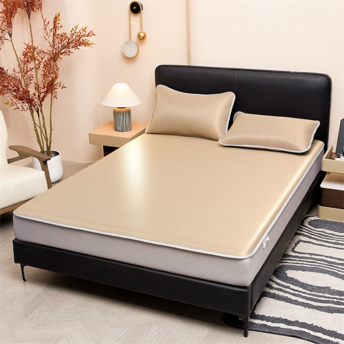 91家纺网 家纺一手货源 找家纺 女子家纺 2026新款碳光冰丝床笠款加厚三明治凉感凉席保护套夏季床罩席子凉席 千鸟格-床笠款-香槟金