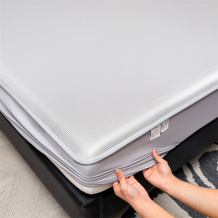 91家纺网 家纺一手货源 找家纺 女子家纺 2026新款碳光冰丝床笠款加厚三明治凉感凉席保护套夏季床罩席子凉席 千鸟格-床笠款-银帆灰