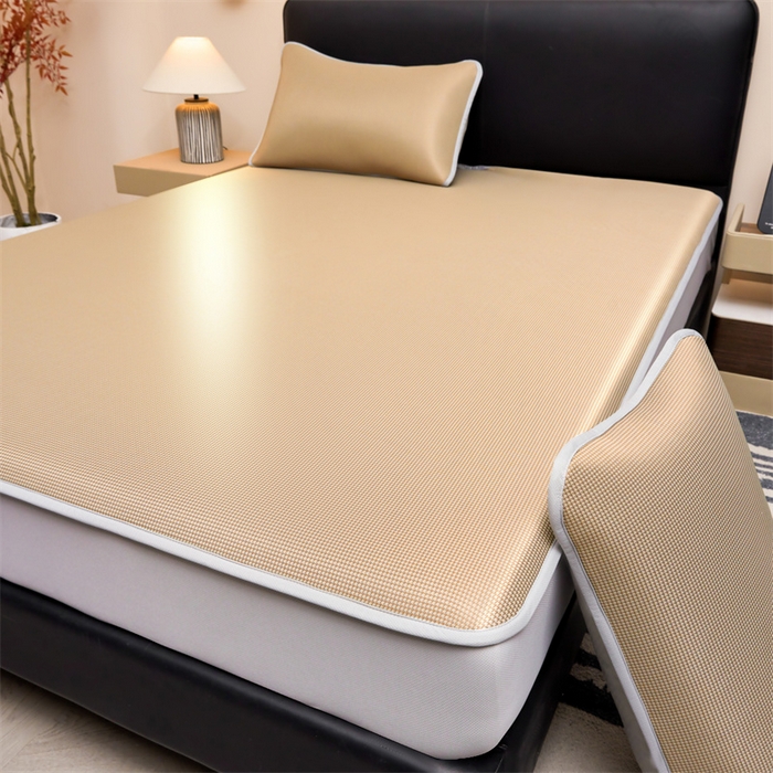 91家纺网 家纺一手货源 找家纺 女子家纺 2026新款碳光冰丝床笠款加厚三明治凉感凉席保护套夏季床罩席子凉席 千鸟格-床笠款-香槟金