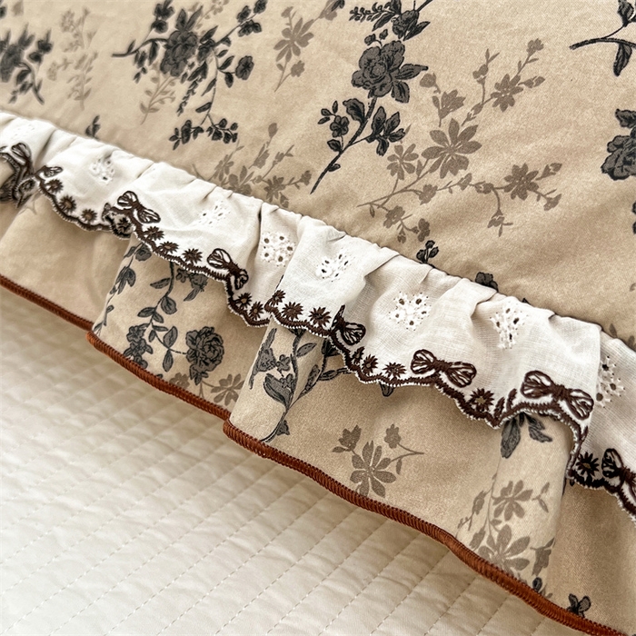 91家纺网 家纺一手货源 找家纺 圣比熊 2026新款A类云朵棉蕾丝双层花边枕套加长双人情侣1.8米枕芯内胆套1.5m枕头 花时令