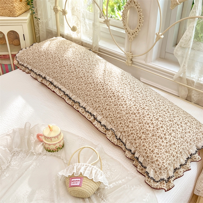 91家纺网 家纺一手货源 找家纺 圣比熊 2026新款A类云朵棉蕾丝双层花边枕套加长双人情侣1.8米枕芯内胆套1.5m枕头 浮影