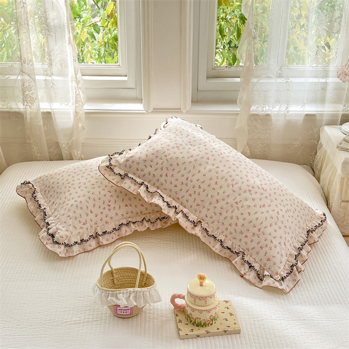 91家纺网 家纺一手货源 找家纺 圣比熊 2026新款A类云朵棉蕾丝双层花边枕套宿舍单人单只一只装枕芯48x74cm内胆套 苏颜粉