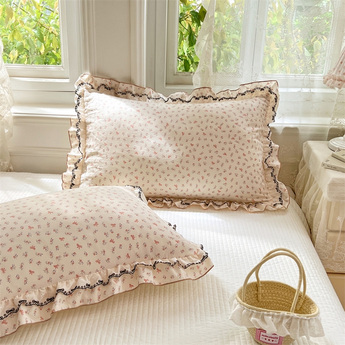 91家纺网 家纺一手货源 找家纺 圣比熊 2026新款A类云朵棉蕾丝双层花边枕套宿舍单人单只一只装枕芯48x74cm内胆套 苏颜粉