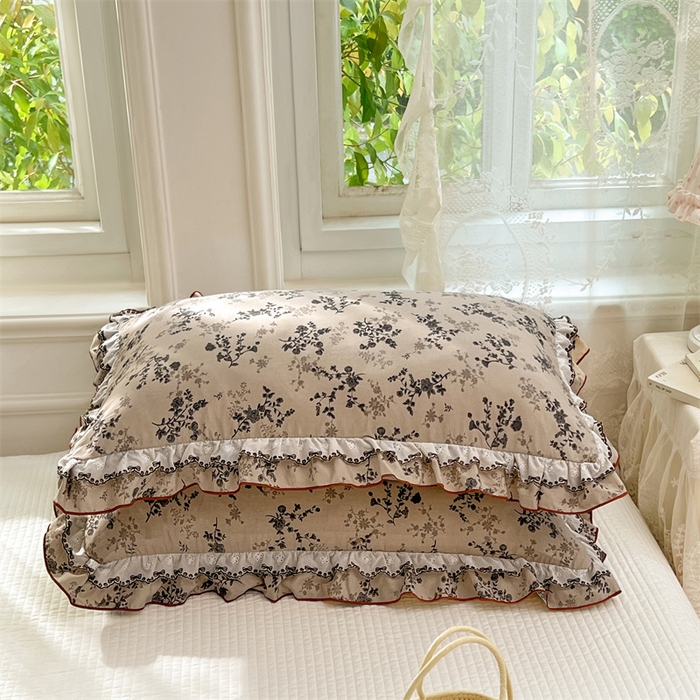 91家纺网 家纺一手货源 找家纺 圣比熊 2026新款A类云朵棉蕾丝双层花边枕套宿舍单人单只一只装枕芯48x74cm内胆套 花时令