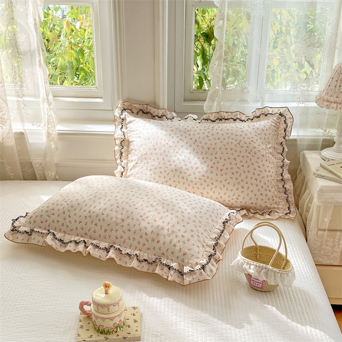 91家纺网 家纺一手货源 找家纺 圣比熊 2026新款A类云朵棉蕾丝双层花边枕套宿舍单人单只一只装枕芯48x74cm内胆套 苏颜粉