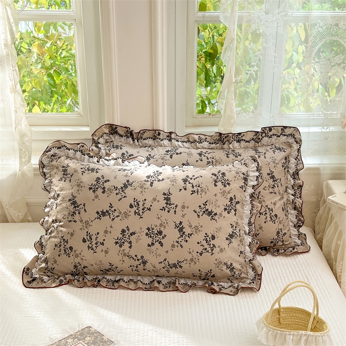 91家纺网 家纺一手货源 找家纺 圣比熊 2026新款A类云朵棉蕾丝双层花边枕套宿舍单人单只一只装枕芯48x74cm内胆套 花时令