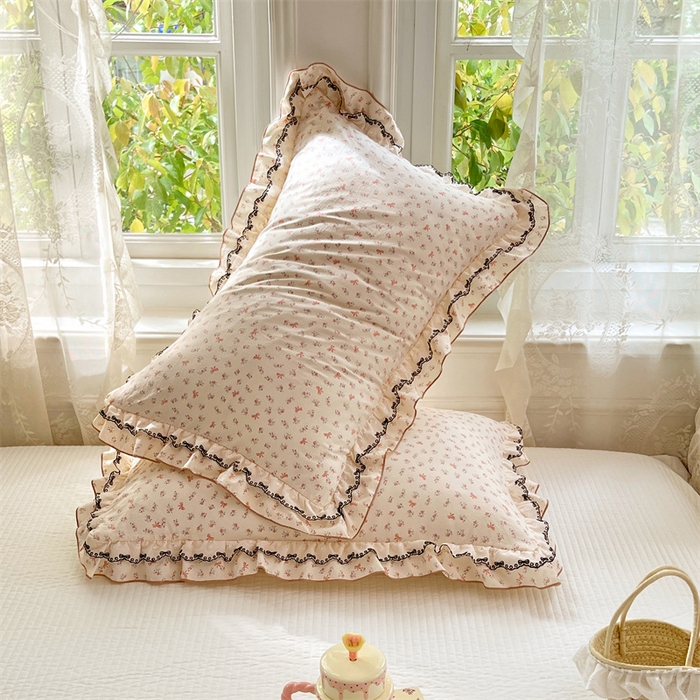 91家纺网 家纺一手货源 找家纺 圣比熊 2026新款A类云朵棉蕾丝双层花边枕套宿舍单人单只一只装枕芯48x74cm内胆套 苏颜粉