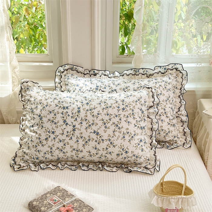 91家纺网 家纺一手货源 找家纺 圣比熊 2026新款A类云朵棉蕾丝双层花边枕套宿舍单人单只一只装枕芯48x74cm内胆套 蓝岛风铃