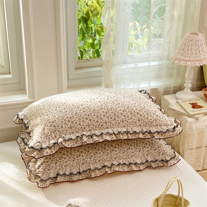 91家纺网 家纺一手货源 找家纺 圣比熊 2026新款A类云朵棉蕾丝双层花边枕套宿舍单人单只一只装枕芯48x74cm内胆套 浮影