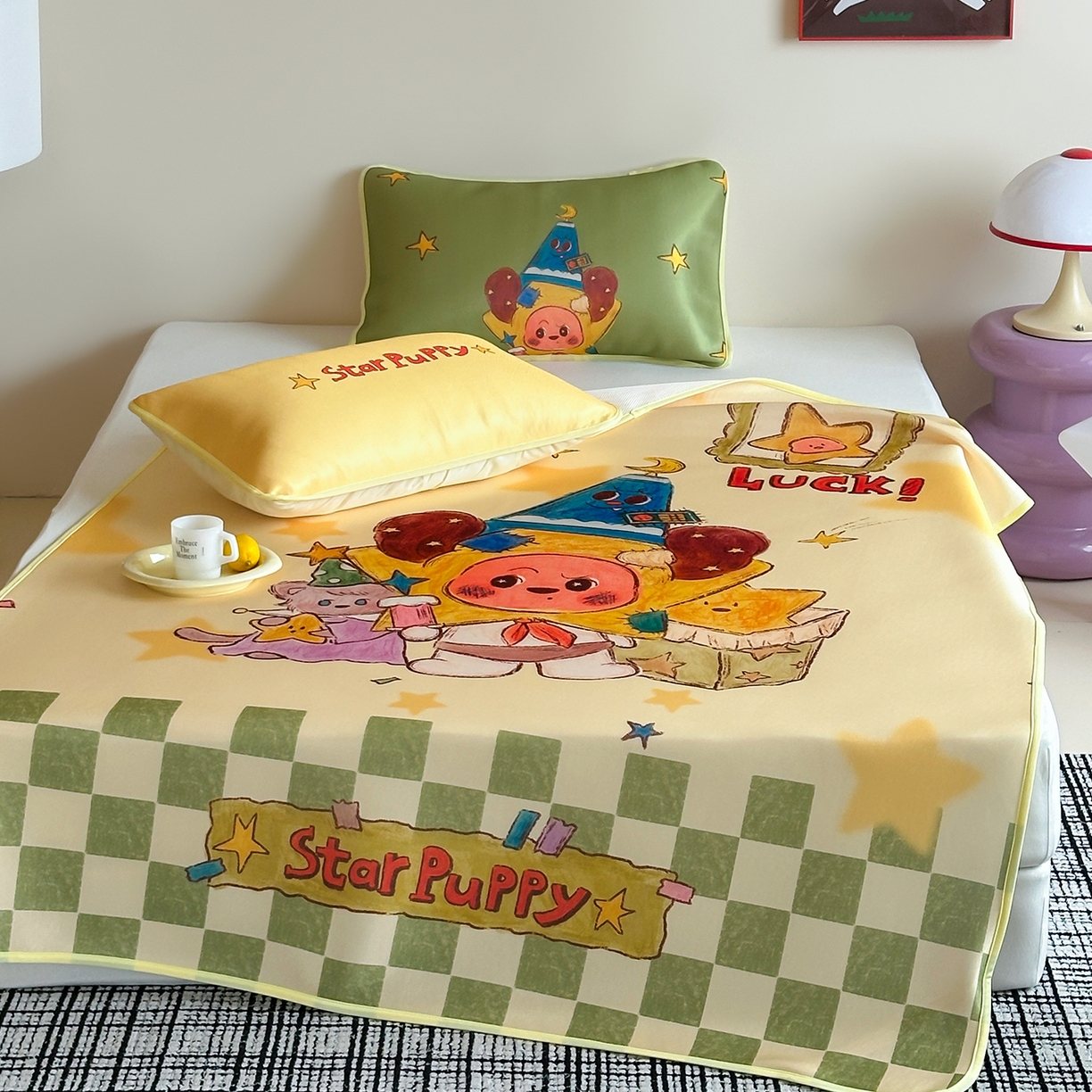 91家纺网 家纺一手货源 找家纺 桃子家居 2026新款A类ins博主卡通数码印花高级品质撞色中分子1200D冰感丝凉感席冰丝三件套平铺床笠系列 冰感席混搭-魔法世界