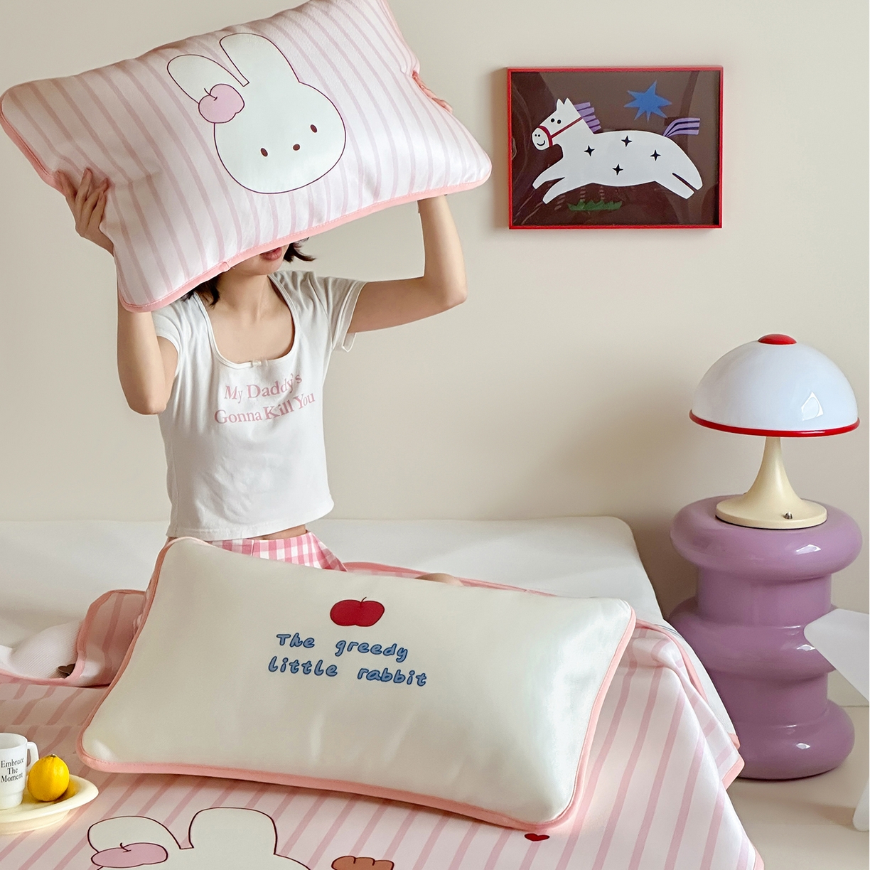 91家纺网 家纺一手货源 找家纺 桃子家居 2026新款A类ins博主卡通数码印花高级品质撞色中分子1200D冰感丝凉感席冰丝三件套平铺床笠系列 冰感席混搭-甜美兔