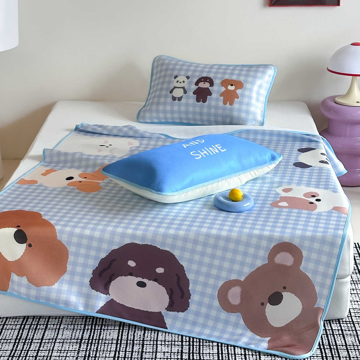 91家纺网 家纺一手货源 找家纺 桃子家居 2026新款A类ins博主卡通数码印花高级品质撞色中分子1200D冰感丝凉感席冰丝三件套平铺床笠系列 冰感席混搭-夏日派对