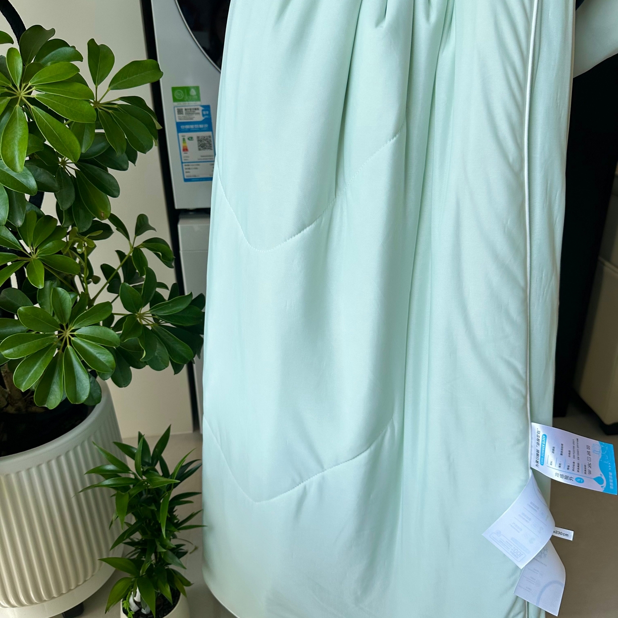 91家纺网 家纺一手货源 找家纺 卡芙兰家纺 2026新款凉感丝夏凉被空调被单人双人纯色印花夏被可机洗 青团椰椰