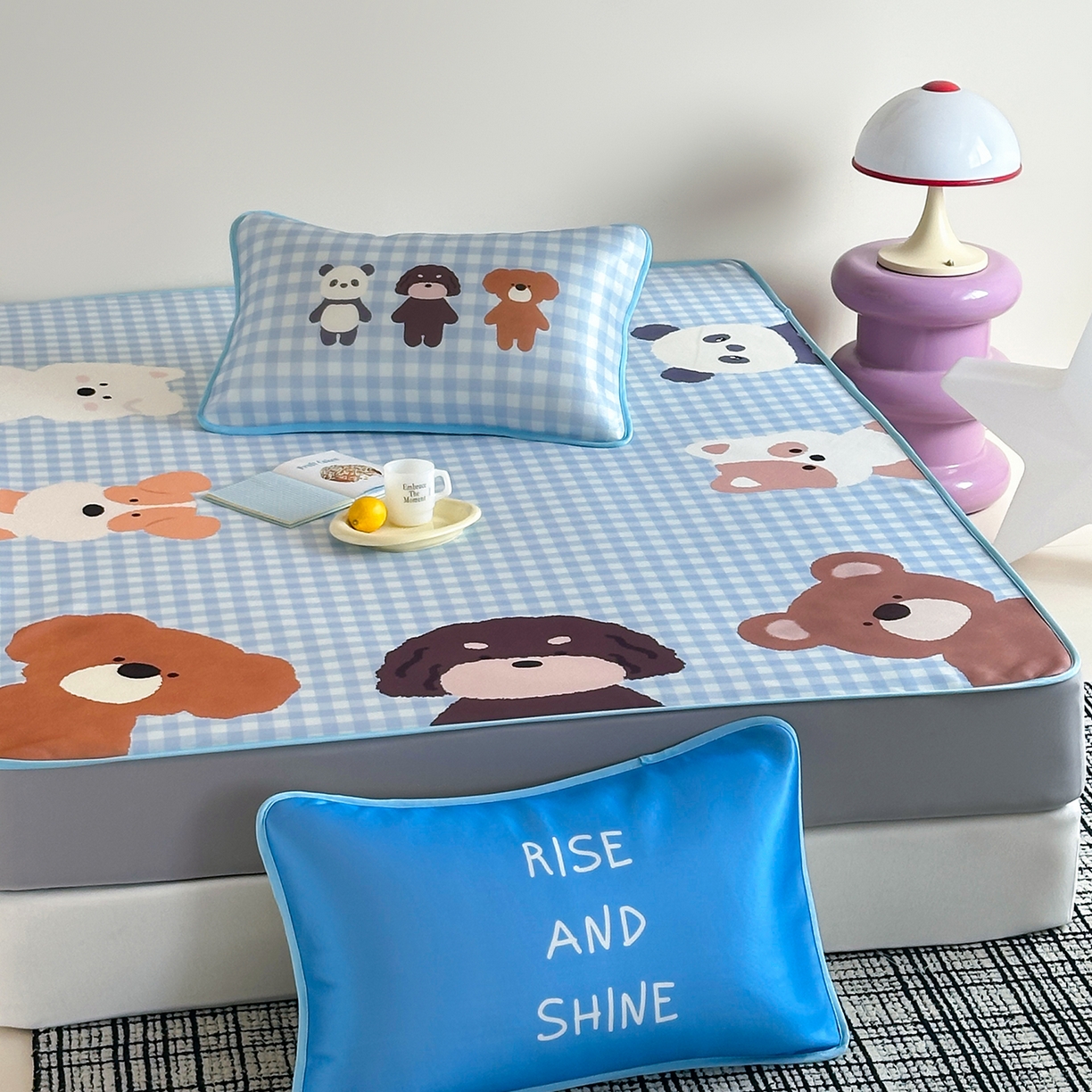 91家纺网 家纺一手货源 找家纺 桃子家居 2026新款A类ins博主卡通数码印花高级品质撞色中分子1200D冰感丝凉感席冰丝三件套平铺床笠系列 冰感席混搭-夏日派对