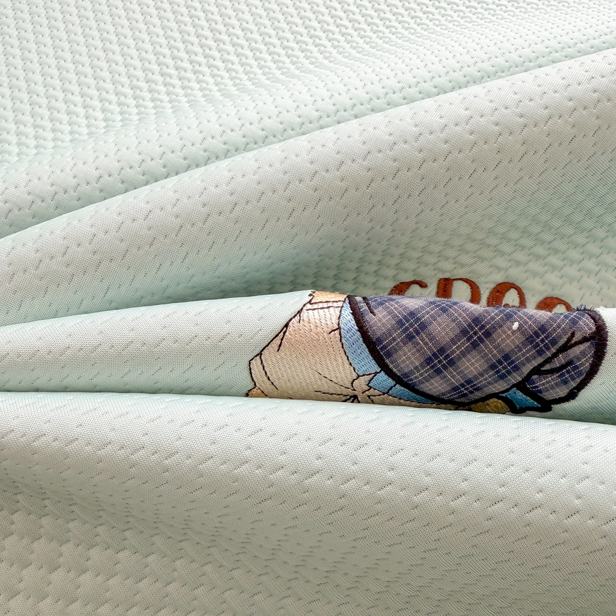 91家纺网 家纺一手货源 找家纺 喜居 2026新款凉感PE小熊刺绣系列床笠款凉席 凉感PE床笠-Mr. Bear-绿