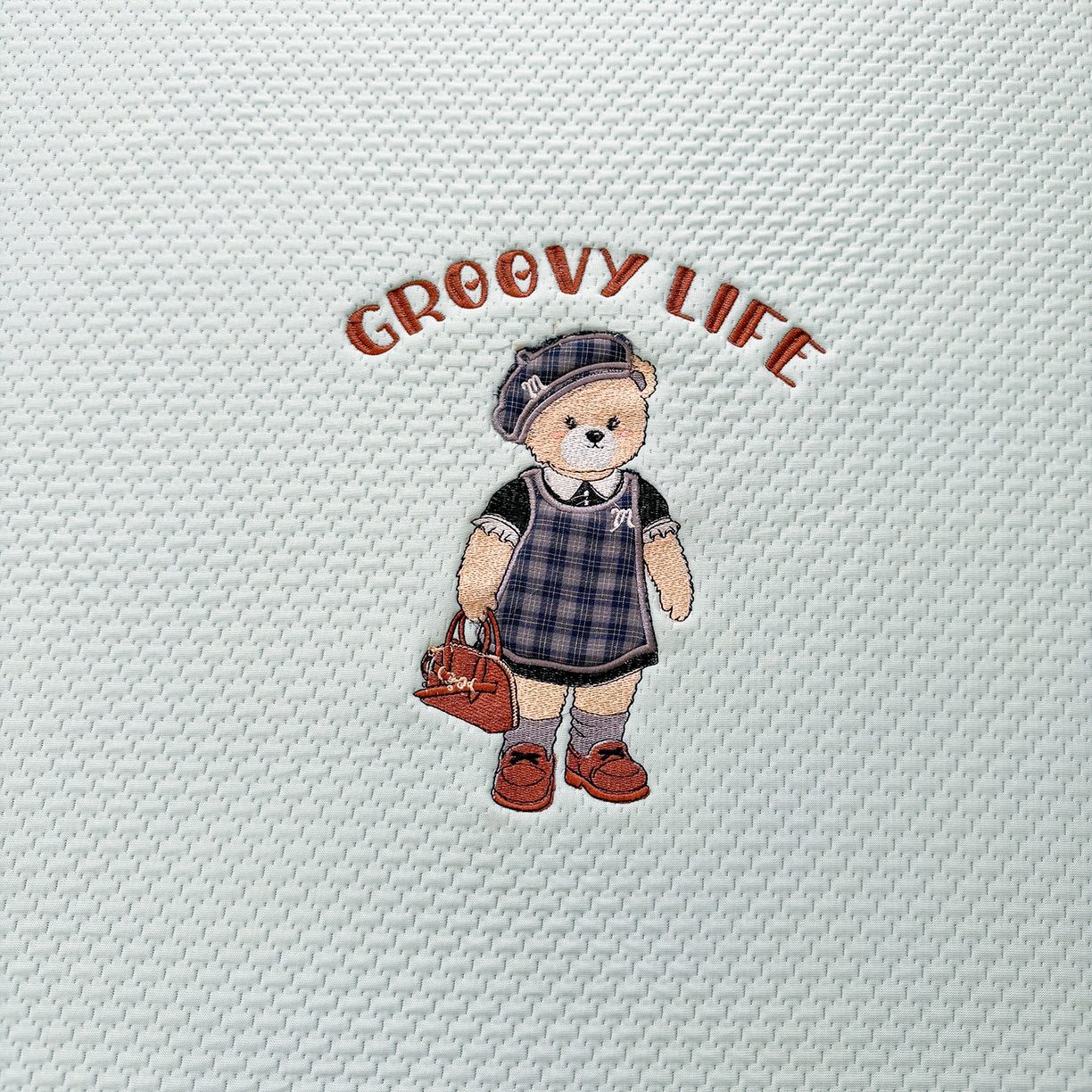 91家纺网 家纺一手货源 找家纺 喜居 2026新款凉感PE小熊刺绣系列床笠款凉席 凉感PE床笠-Miss Bear-绿