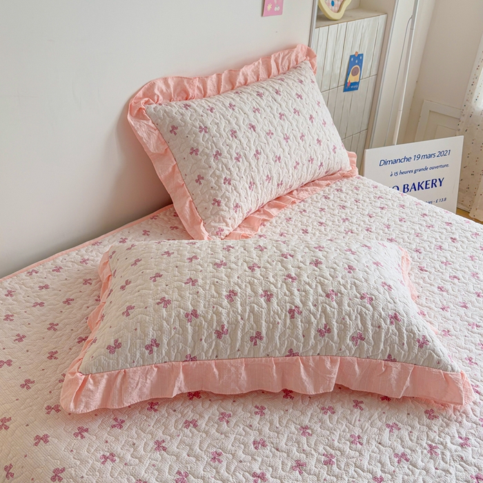 91家纺网 家纺一手货源 找家纺 铠畅家纺 2026新款泡芙纱水洗棉夏被四件套 粉蝶轻语