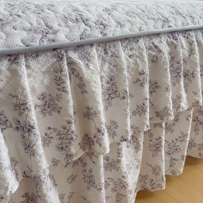 91家纺网 家纺一手货源 找家纺 铠畅家纺 2026新款泡芙纱水洗棉夏被四件套 灰影花眠