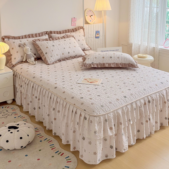 91家纺网 家纺一手货源 找家纺 铠畅家纺 2026新款泡芙纱水洗棉夏被四件套 焦糖花野