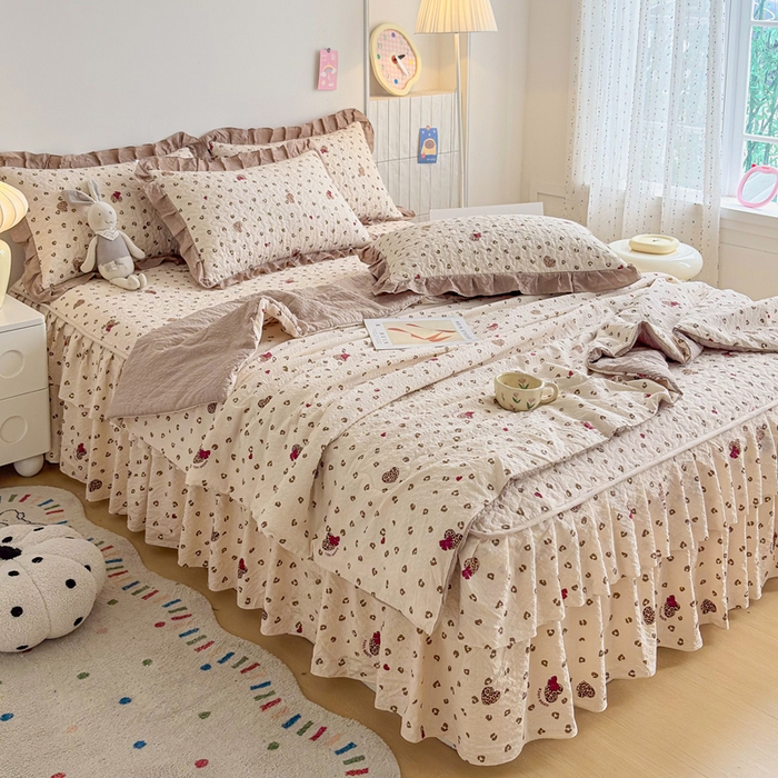 91家纺网 家纺一手货源 找家纺 铠畅家纺 2026新款泡芙纱水洗棉夏被四件套 奶咖新豹