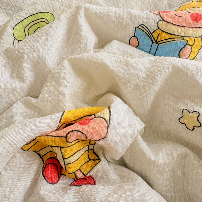 91家纺网 家纺一手货源 找家纺 铠畅家纺 2026新款泡芙纱水洗棉夏被四件套 同梦圆舞曲