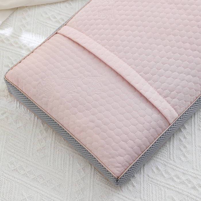 91家纺网 家纺一手货源 找家纺 仁宇枕业 2026新款新品 透气款夏凉凉感丝荞麦枕头枕芯 透气玫瑰花夏凉枕-双边款粉色