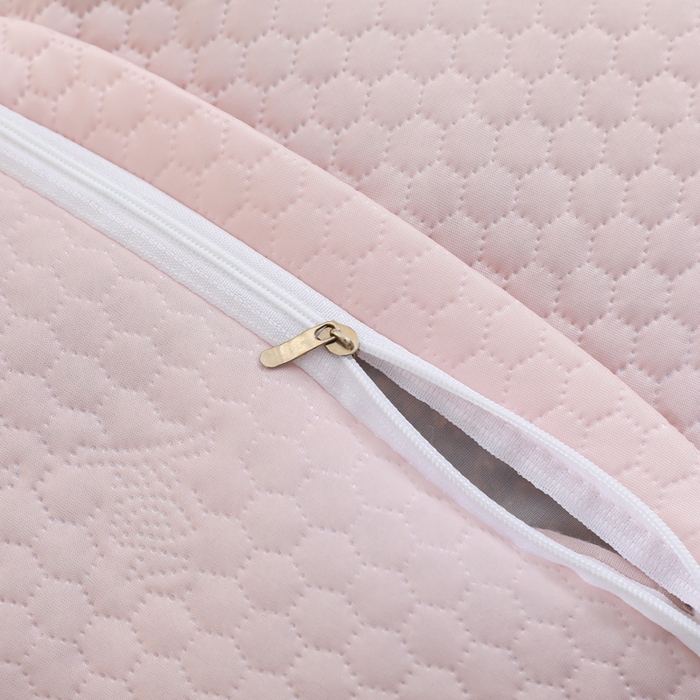 91家纺网 家纺一手货源 找家纺 仁宇枕业 2026新款新品 透气款夏凉凉感丝荞麦枕头枕芯 透气玫瑰花夏凉枕-双边款粉色